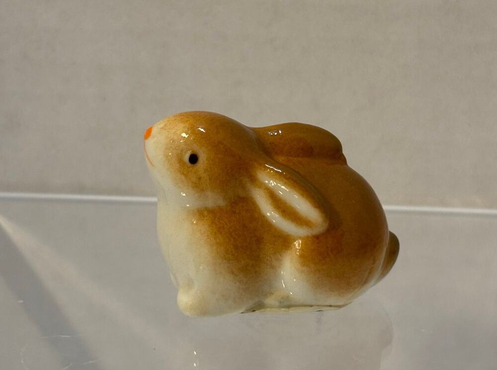 Vintage Porcelain Figurine Little Rabbit Décor Figurine